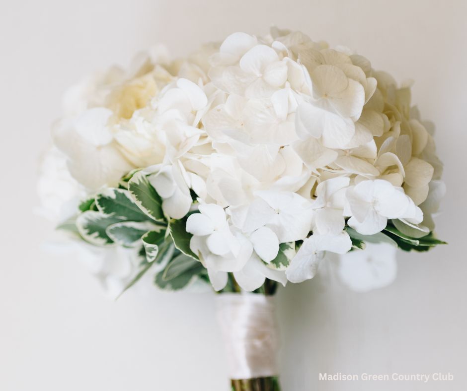 Palm Beach Wedding Venue flowers by season, summer wedding flowers, Hydrangeas, wedding bouquet with summer seasonal flowers, wedding venue, country club wedding venue, ballroom wedding venue, affordable wedding venue